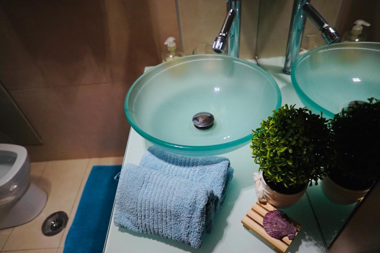 Urban Apartment Amaliada Екстериор снимка